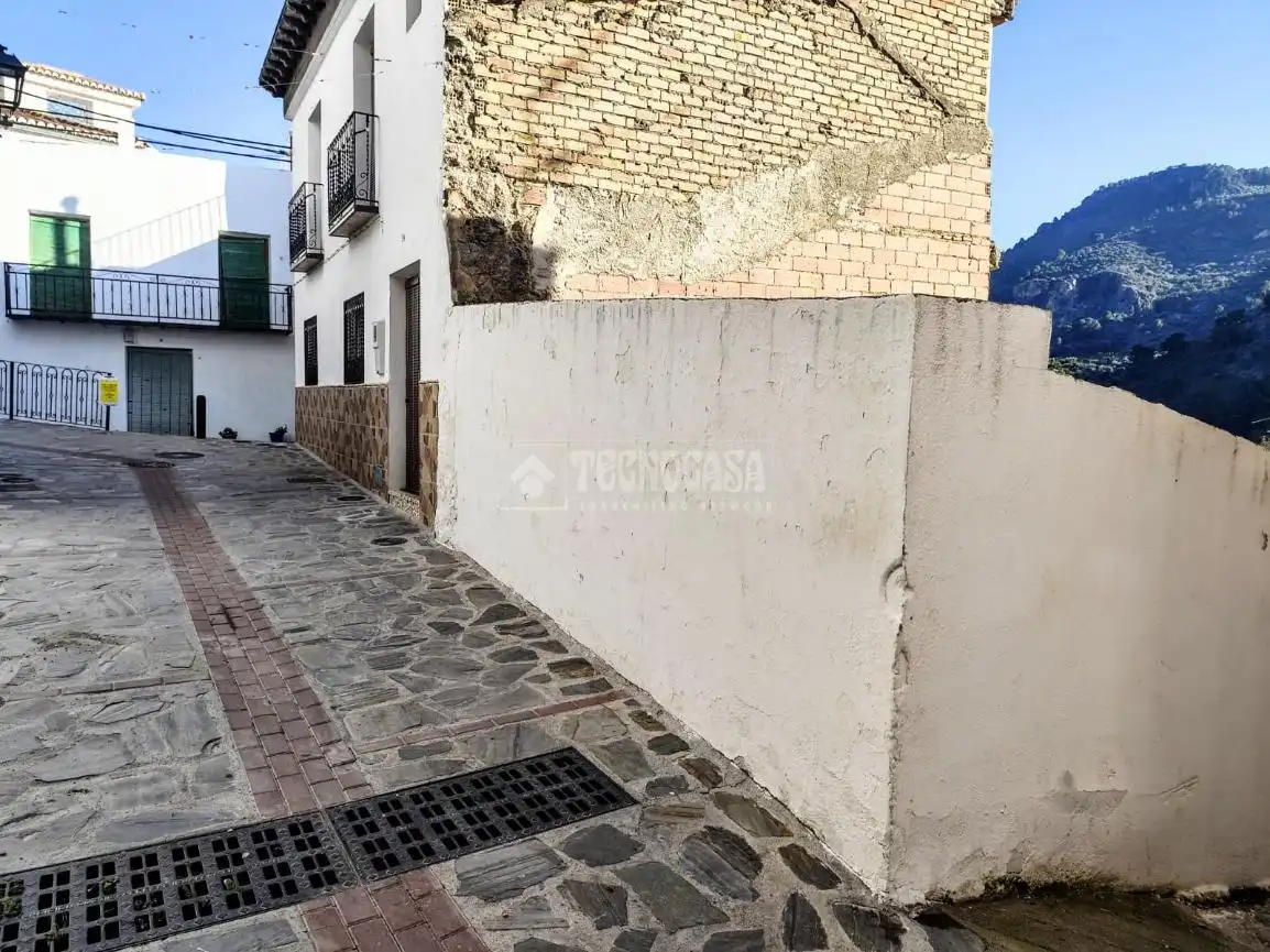 Außenansicht von Residential zum Verkauf in Los Guájares