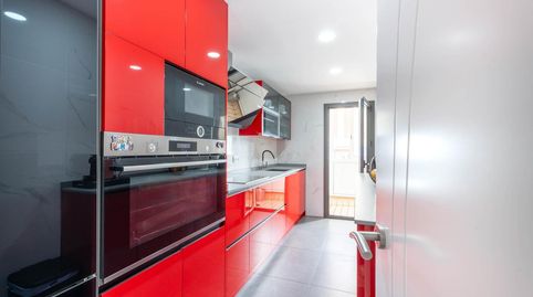 Foto 3 de Piso en venta en De Sant Nebridi, Cementiri Vell, Terrassa