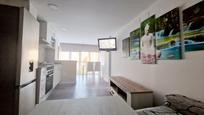 Bedroom of Flat for sale in Benidorm  with Air Conditioner and Community pool