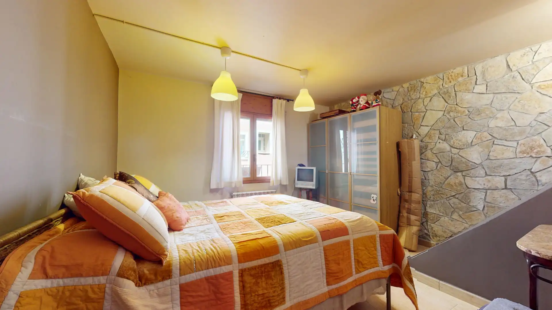 Habitación de Dúplex en venta en Prades con Calefacción, Terraza y Horno