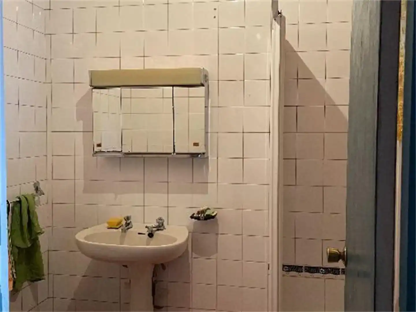 Bany de Pis en venda en Agolada amb Traster, Moblat i Balcó
