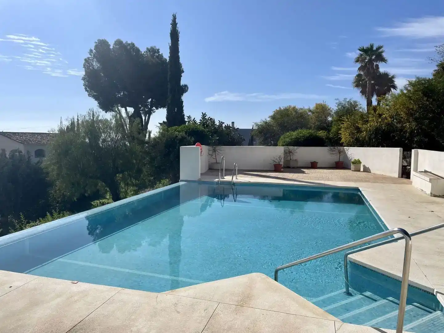 Swimming pool of Flat for rent in La Capellanía - El Higuerón