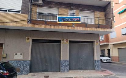 Vista exterior de Casa o xalet en venda en Petrer amb Terrassa i Traster