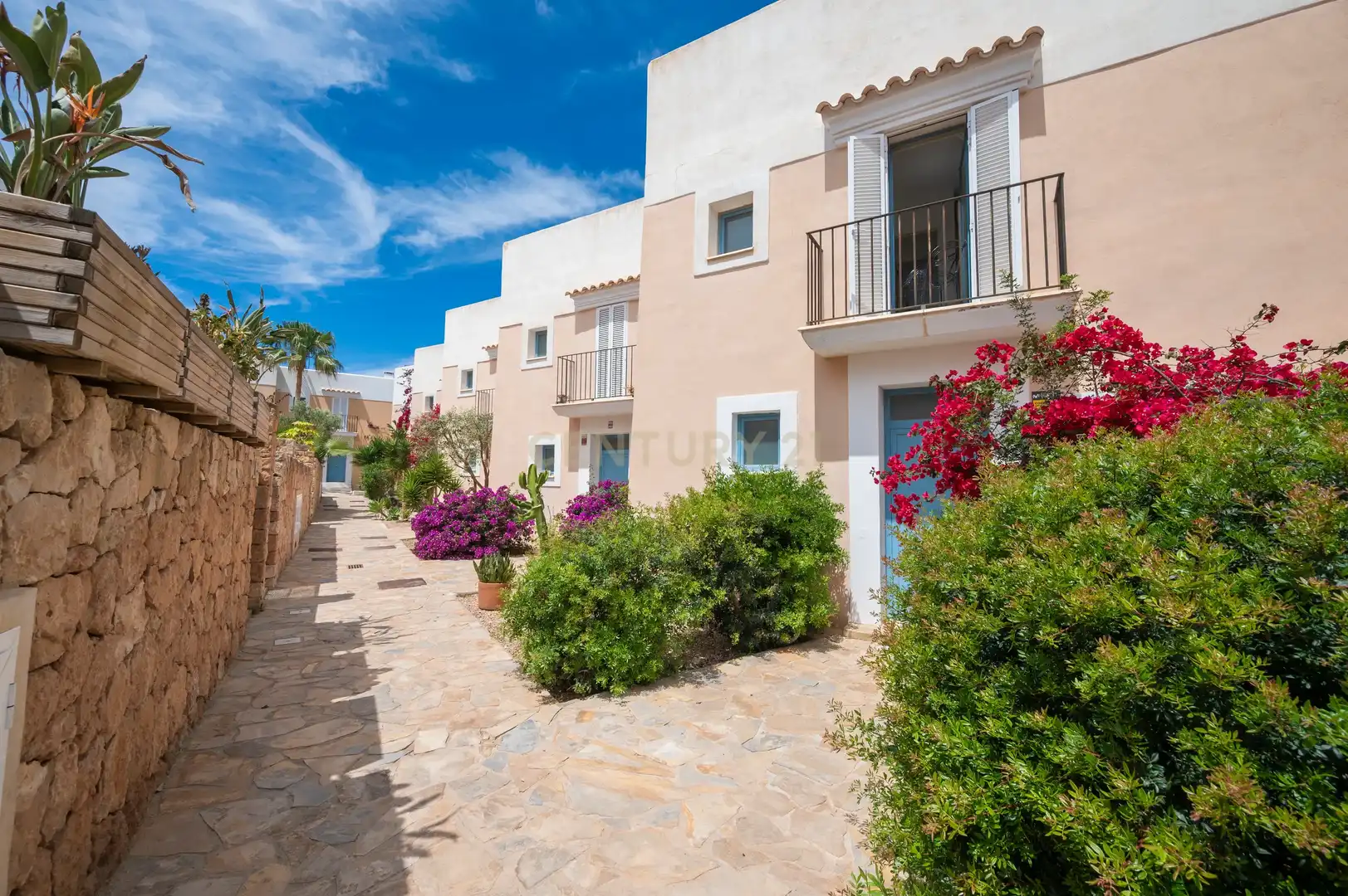 Vista exterior de Apartament en venda en Sant Josep de sa Talaia amb Aire condicionat, Traster i Forn