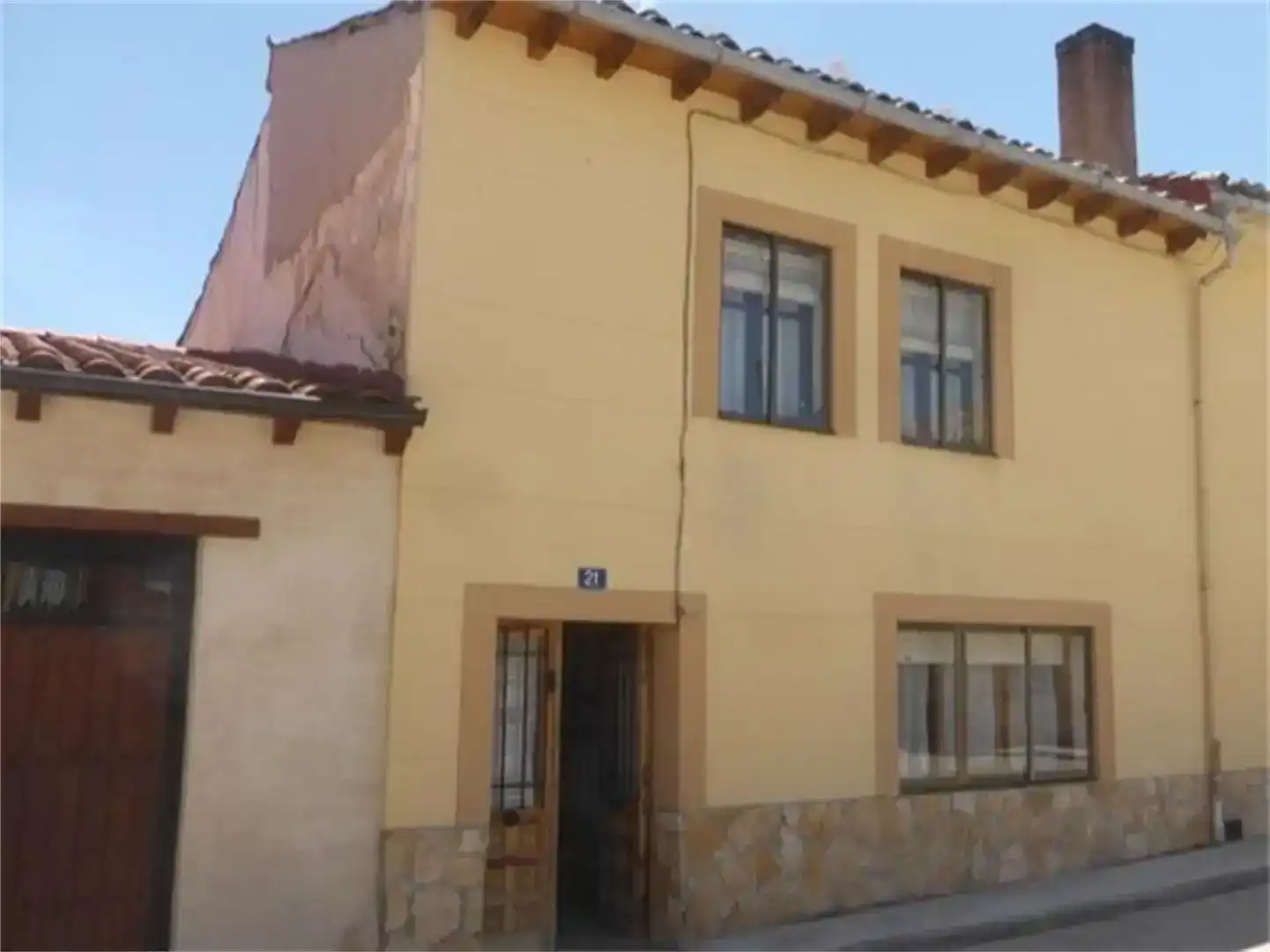 Vista exterior de Casa adosada en venta en Astudillo con Trastero