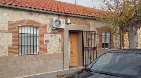 SE VENDE casa adosada OKUPA en C Paz 8 de Barcience