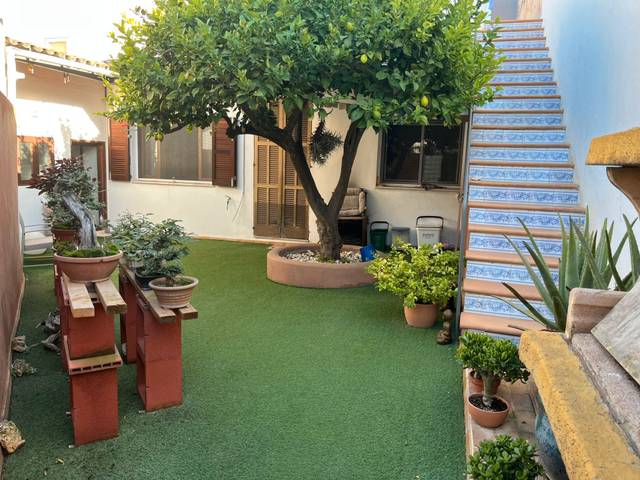 Casa-chalet en Venta en Carrer d'Antoni Maura en Felanitx Poble