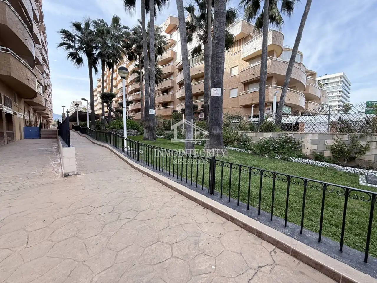 Vista exterior de Apartament en venda en Oropesa del Mar / Orpesa amb Aire condicionat, Terrassa i Moblat