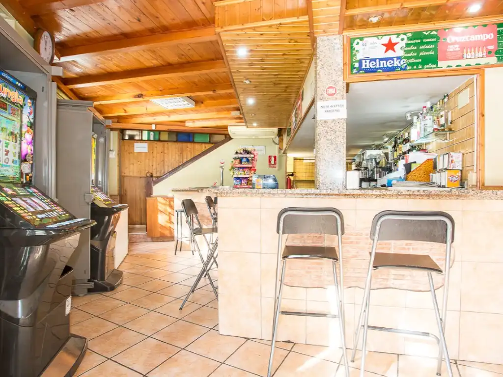 Local en venta en Sant Julià