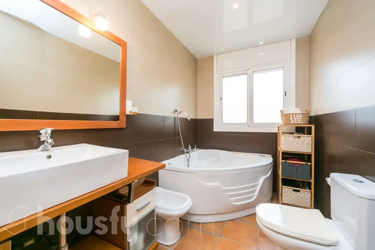 Casa o xalet en venda a Carrer de la Figuera, Olèrdola