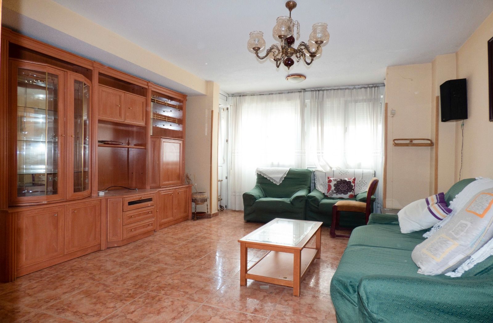 Sala d'estar de Pis en venda en Móstoles amb Terrassa