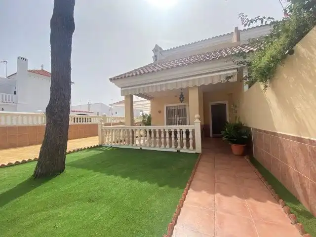 Chalet en venta en Urbasur, imagen 5