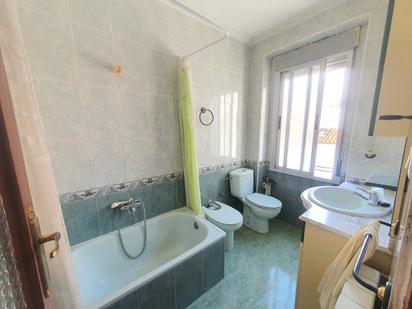 Bathroom of Flat for sale in Salamanca Capital