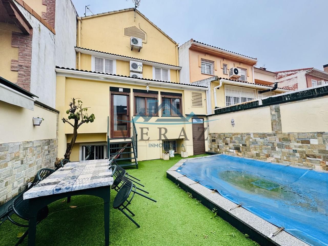 Exterior view of House or chalet for sale in Talavera de la Reina  with Air Conditioner, Heating and Private garden