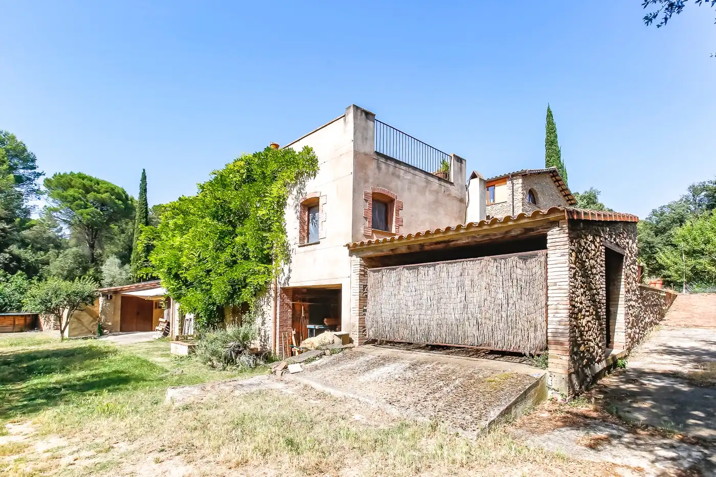 Exterior view of Country homes for sale in Sant Martí Vell