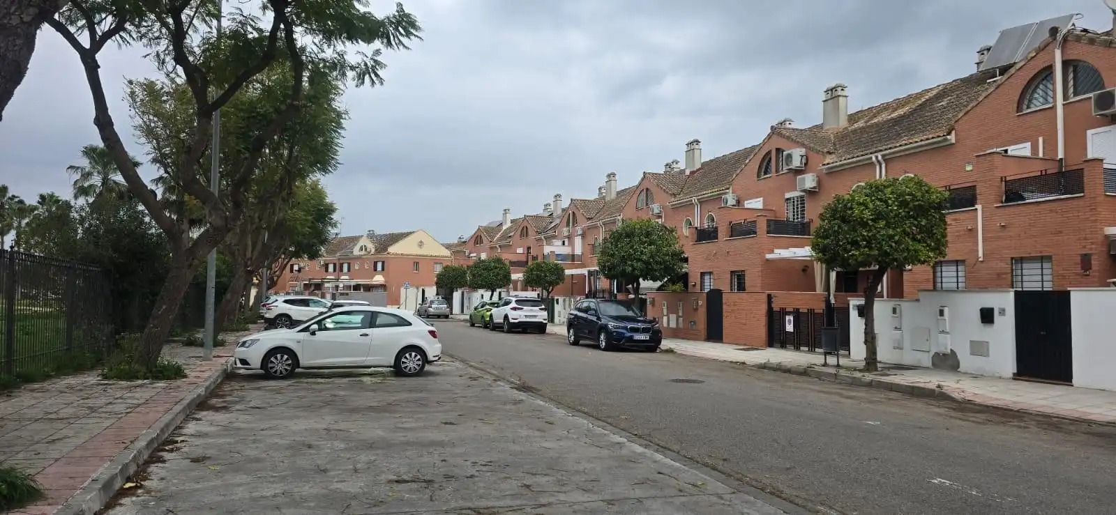 Casa adosada en venda a Calle Deshuesadoras, Coria del Río