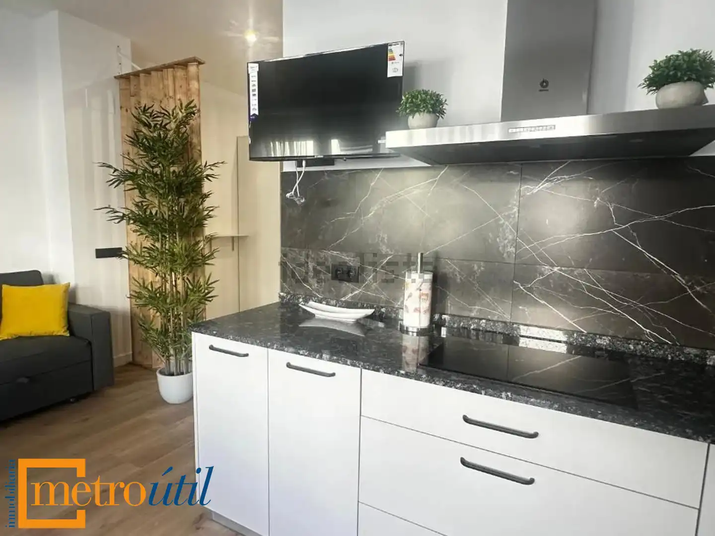 Cocina de Estudio en venta en Salamanca con Aire acondicionado, Calefacción y Parquet