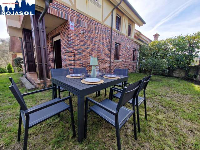 Casa adosada en Alquiler en BARRIO EL ACEBAL, 13C en Hazas de Cesto