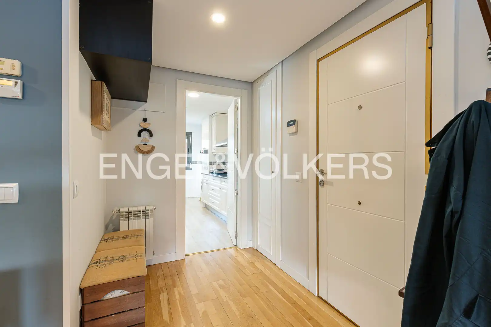 Flat with pool for sale in Zona Monte El Pilar, imagen 3