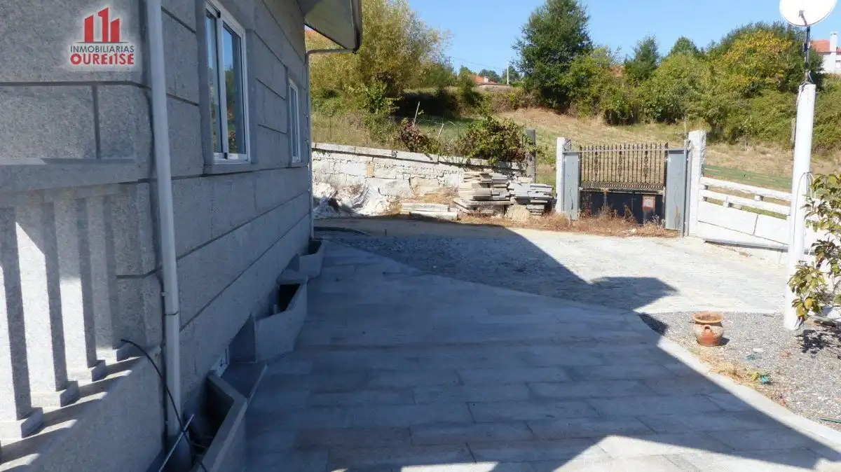 House with terrace for sale in Barbadás, imagen 4