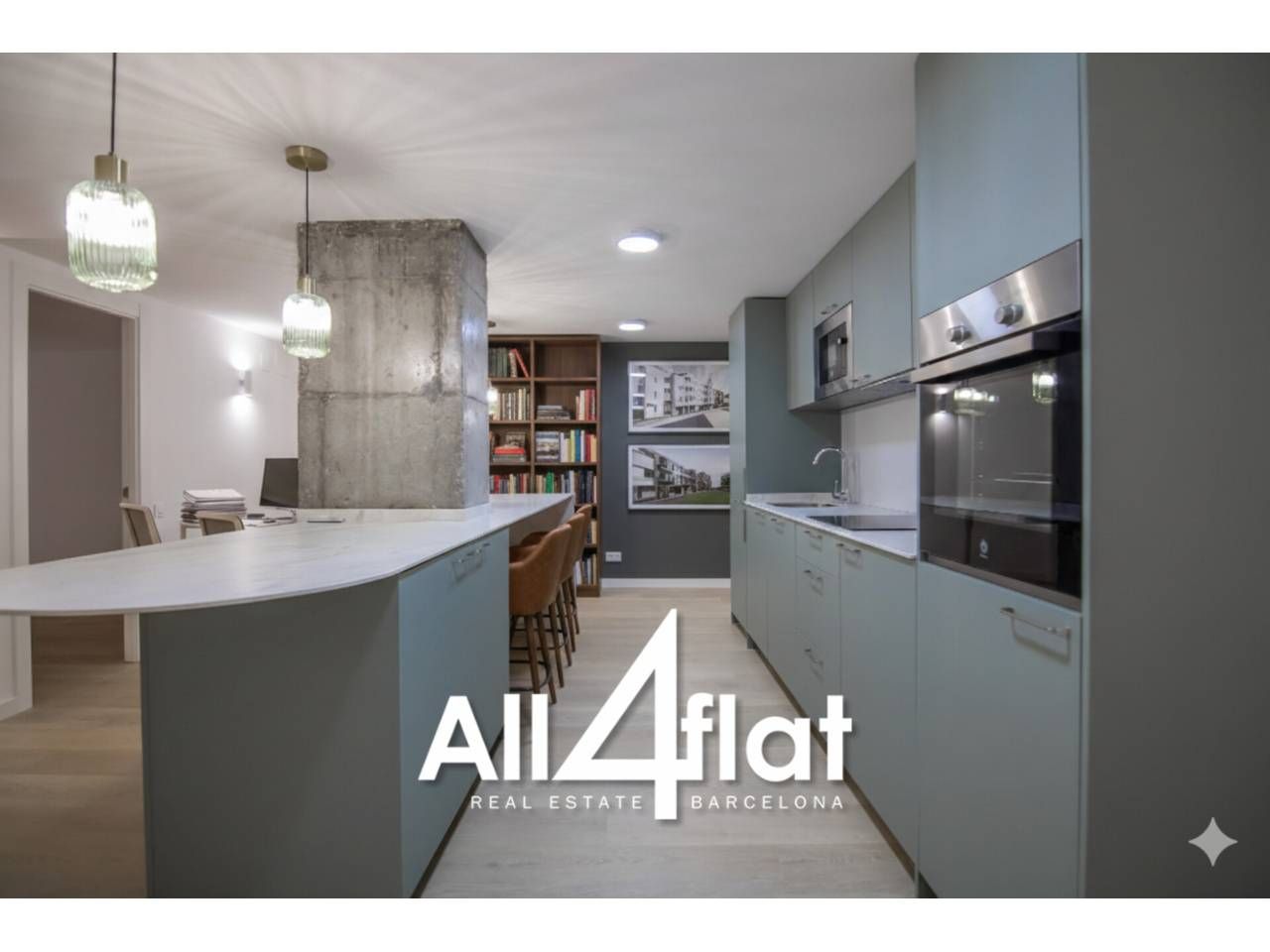 Kitchen of Premises for sale in  Barcelona Capital  with Air Conditioner and Alarm