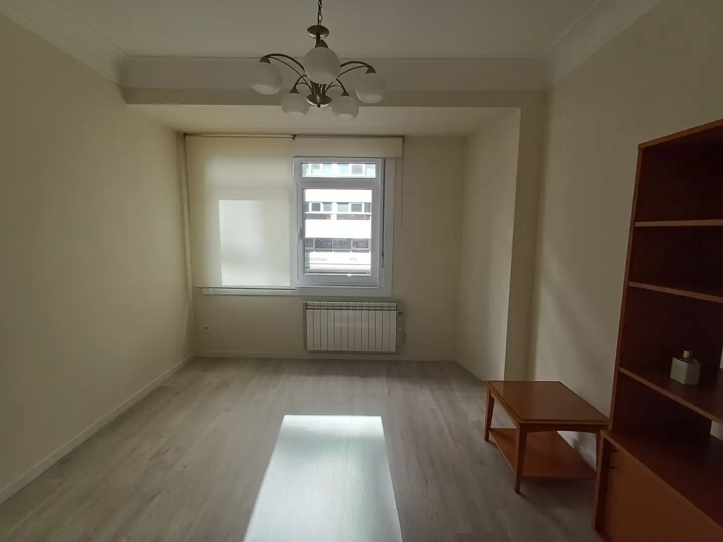 Sala d'estar de Pis en venda en A Coruña Capital  amb Calefacció, Terrassa i Traster