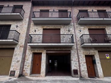 Maison jumelée avec balcon à vendre à Calle David Millán 47
