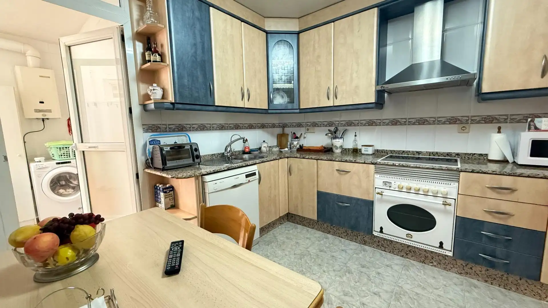 Kitchen of Flat for sale in Águilas  with Air Conditioner, Terrace and Storage room