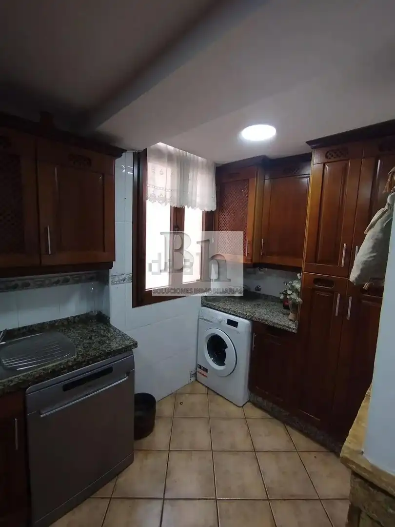 Kitchen of Flat for sale in Málaga  with Air Conditioner, Terrace and Storage room