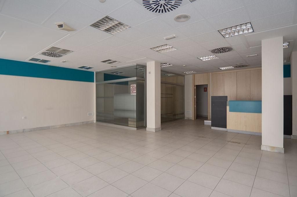 Premises for sale in Ceutí