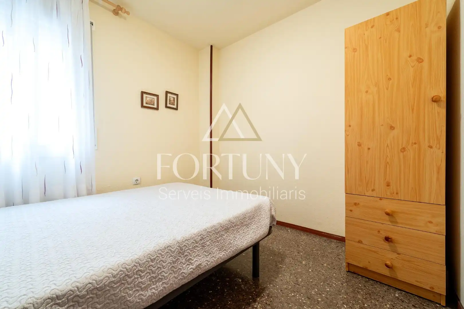 Schlafzimmer von Wohnung zum Verkauf in Reus mit Klimaanlage und Balkon