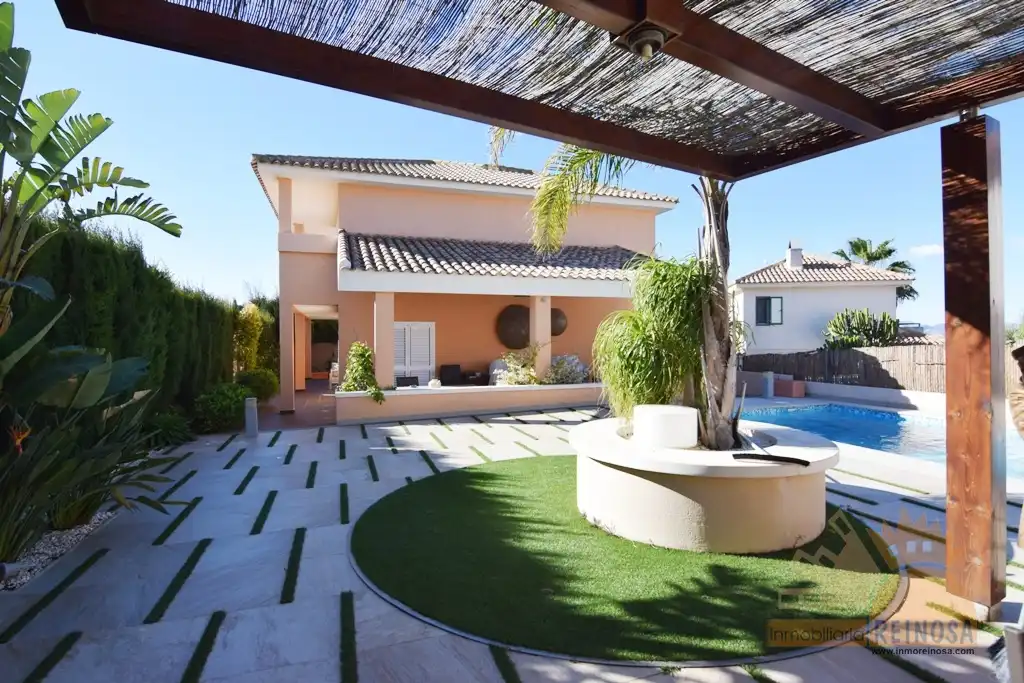 Jardí de Casa o xalet en venda en Molina de Segura amb Calefacció, Jardí privat i Terrassa