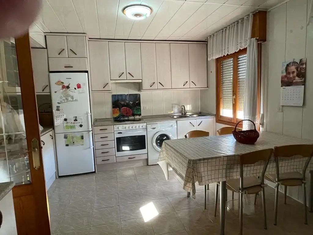 Cuina de Casa o xalet en venda en Redecilla del Camino amb Moblat