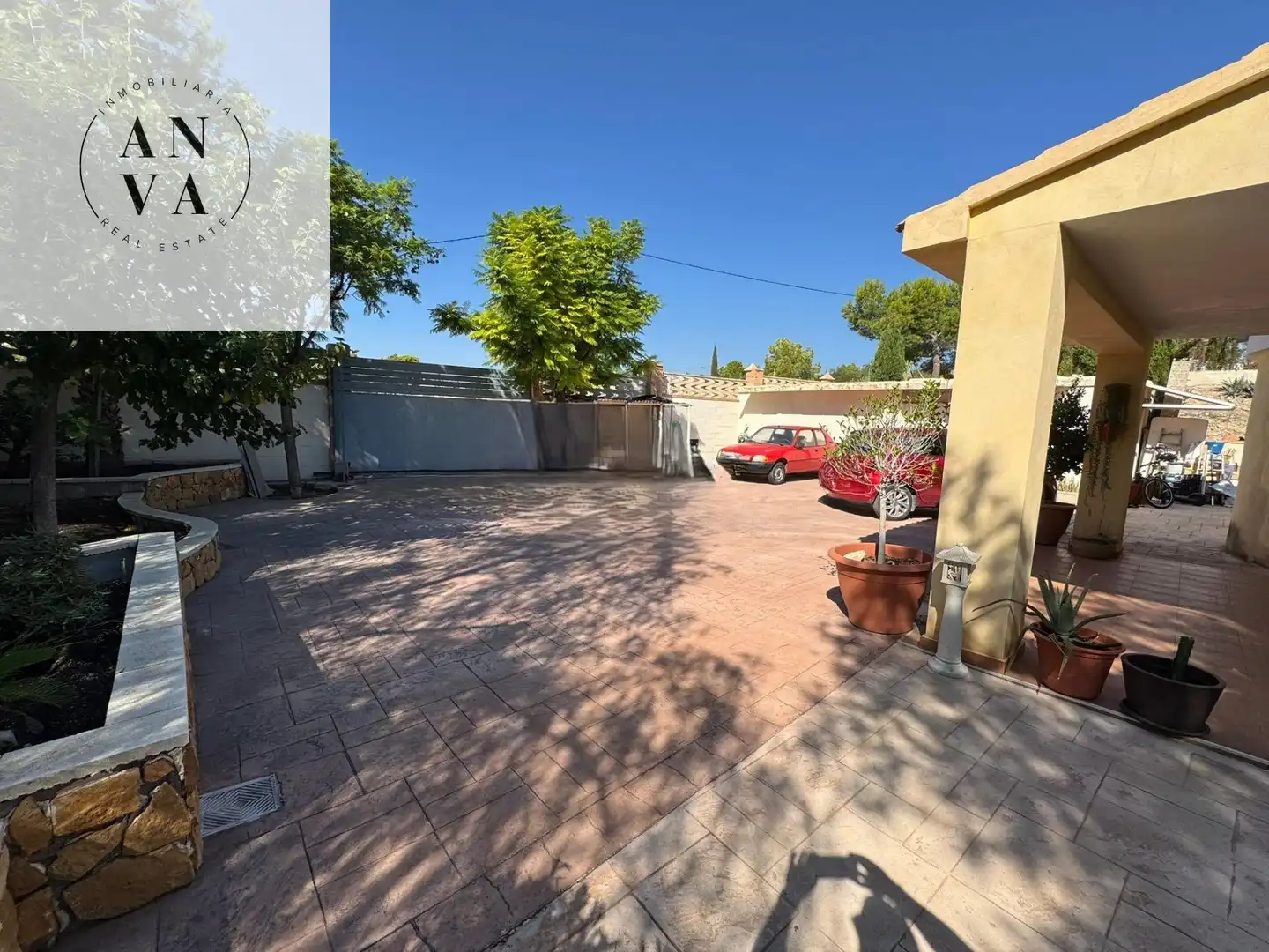 Vista exterior de Casa o chalet en venta en Busot con Aire acondicionado, Jardín privado y Terraza