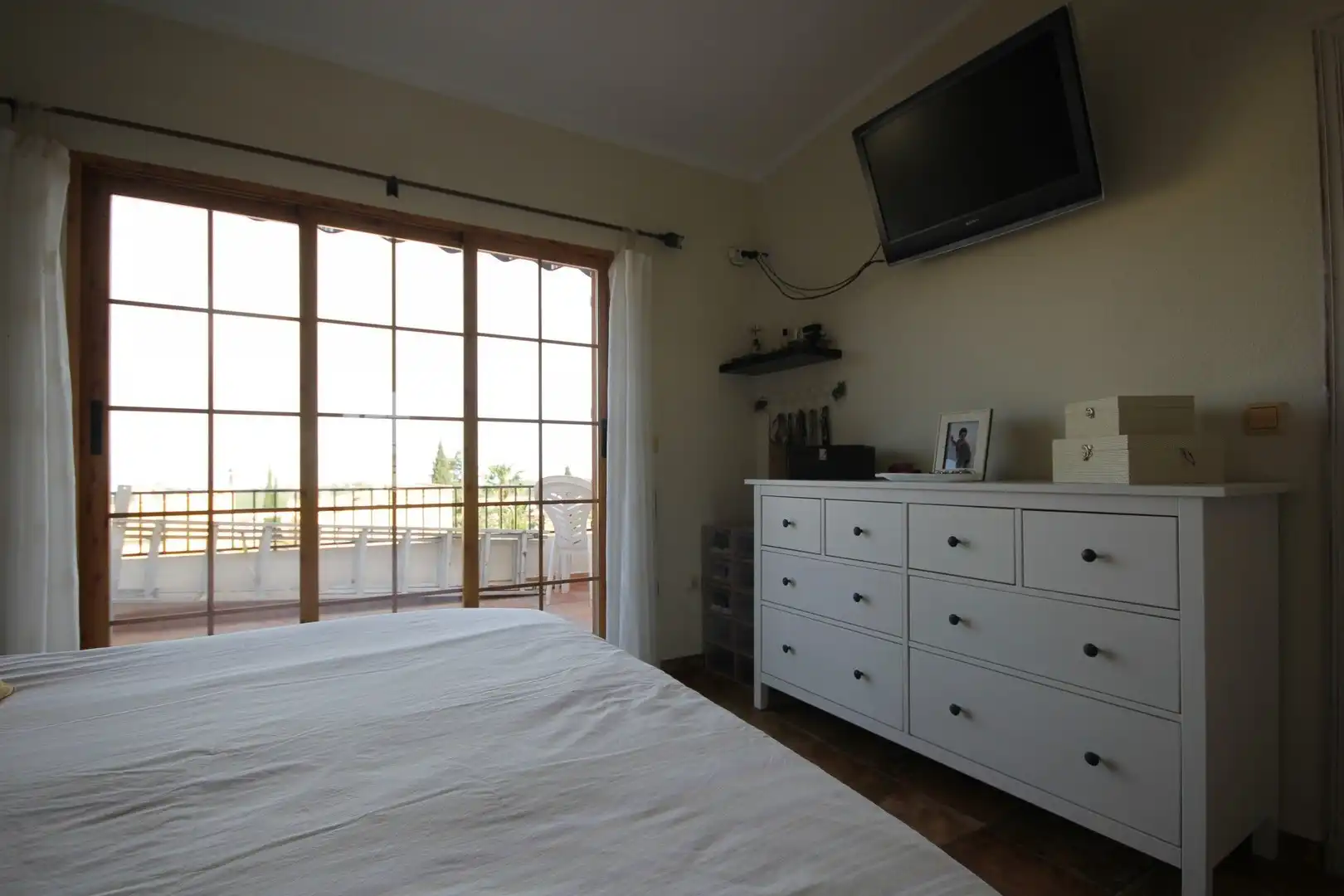 Habitación de Casa o chalet en venta en La Nucia con Aire acondicionado, Calefacción y Jardín privado