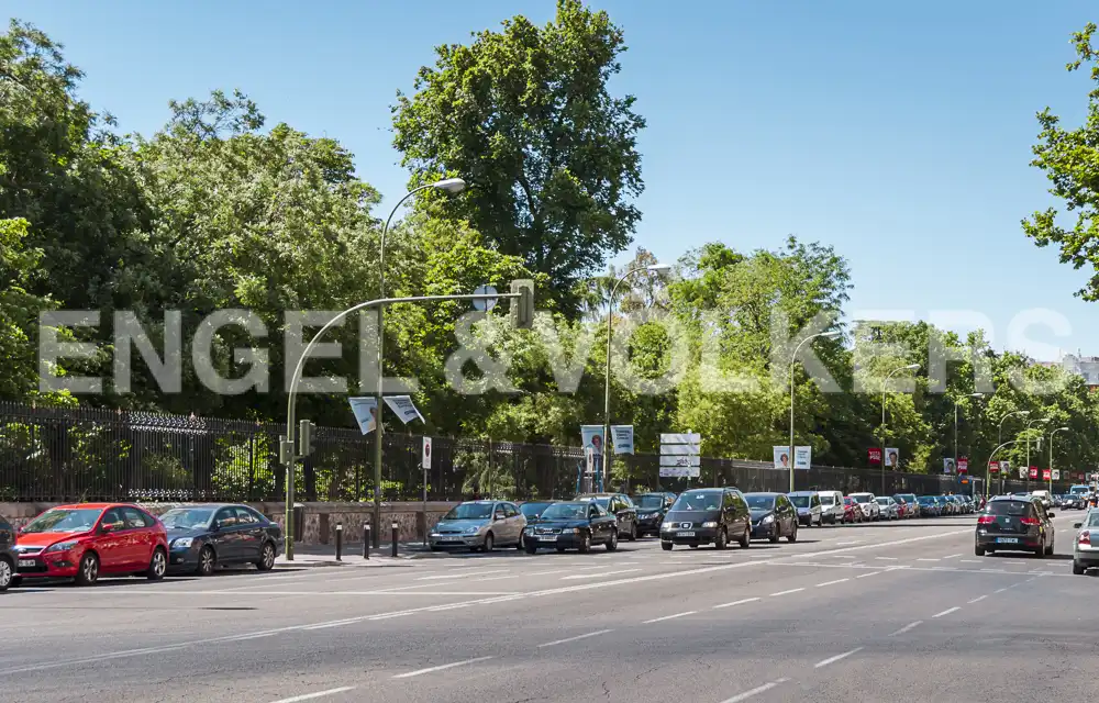 Vista exterior de Pis de lloguer en Madrid amb Aire condicionat, Calefacció i Moblat