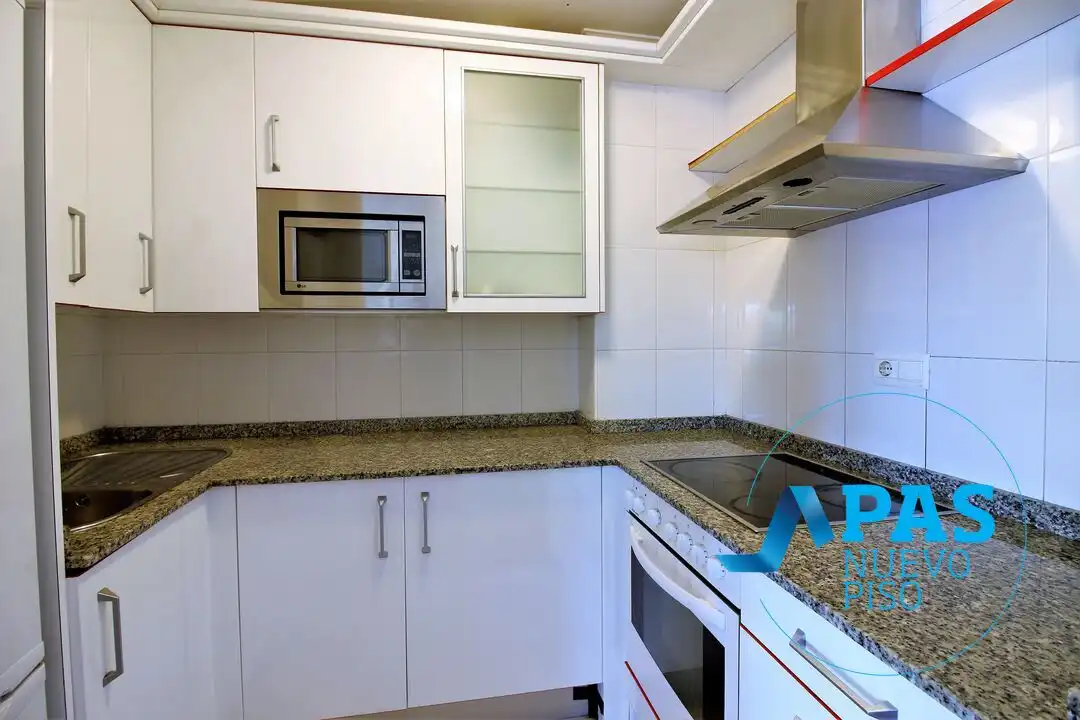 Küche von Wohnung zum Verkauf in Miengo mit Heizung, Abstellraum und Möbliert