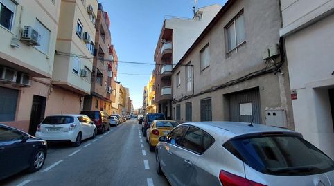 Foto 3 de Casa o xalet en venda a Calle Celada, 16, La Paz, Villena