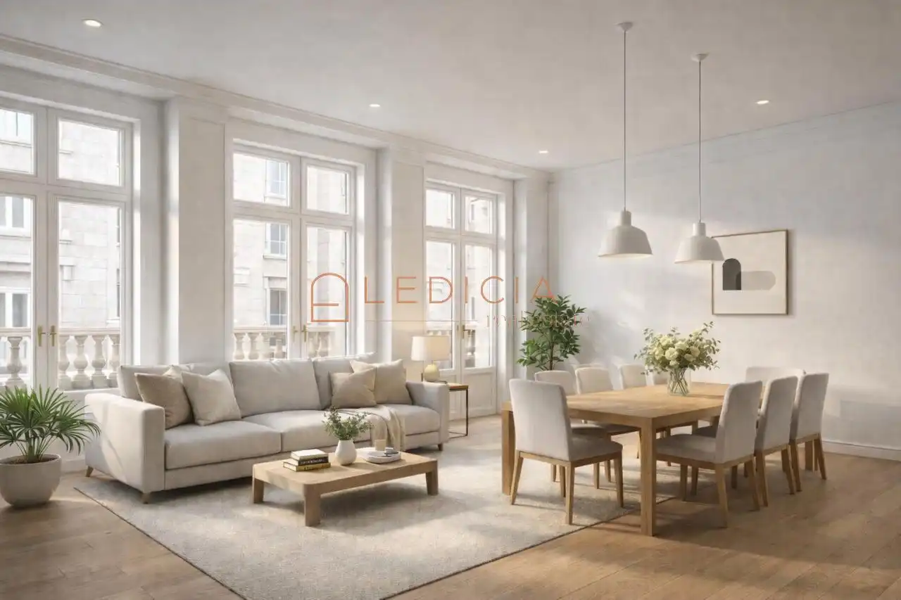 Wohnzimmer von Gebäude zum Verkauf in Vigo 