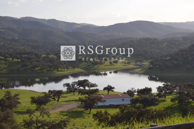 Terreno residencial en Venta en Cortelazar en Aracena