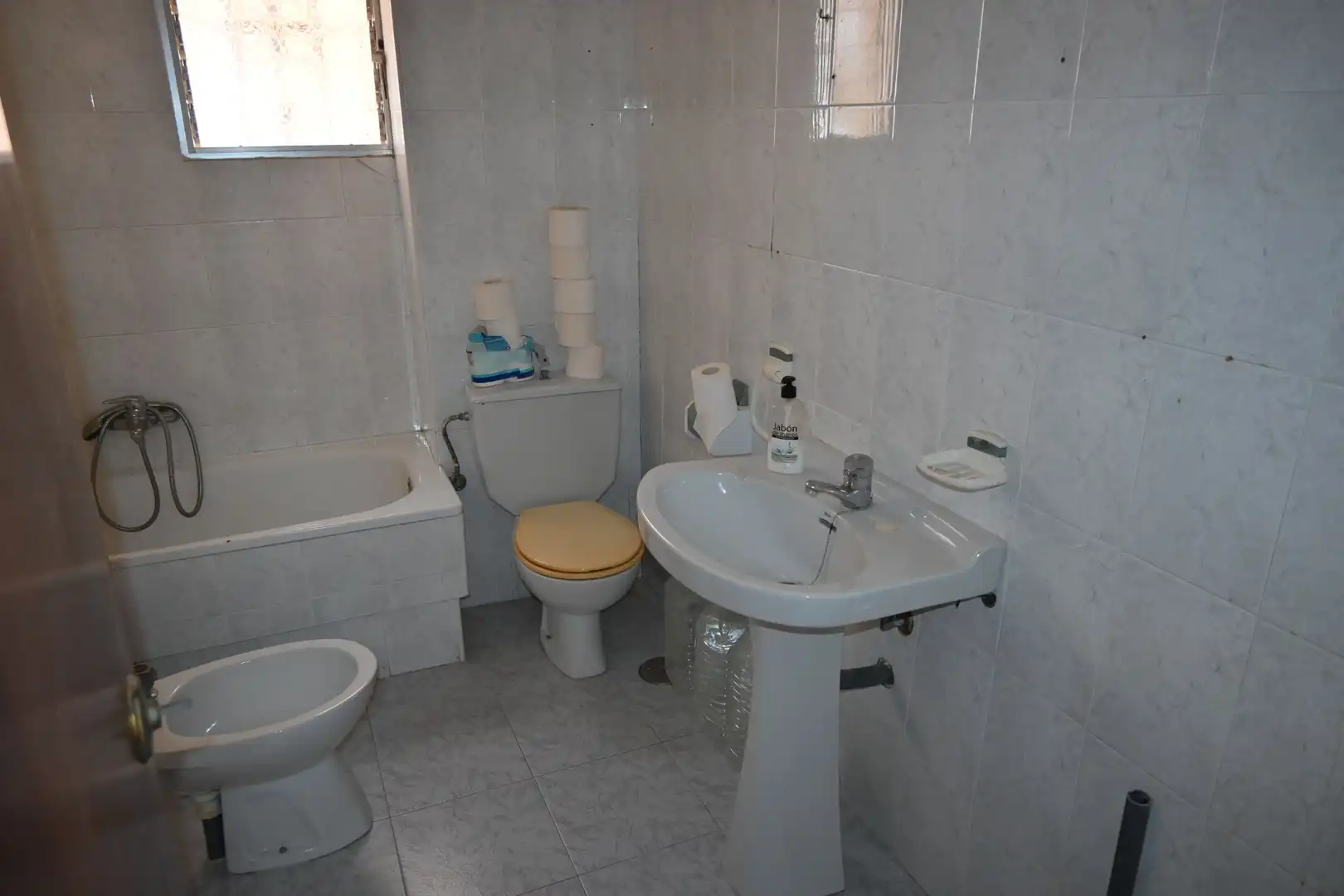 Bany de Apartament en venda en La Manga del Mar Menor amb Terrassa i Rentadora