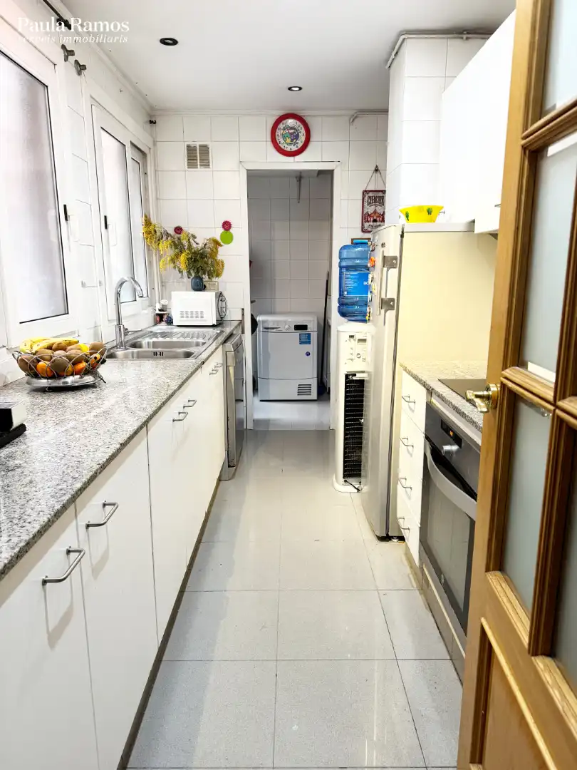 Cocina de Piso en venta en Granollers con Calefacción, Trastero y Horno