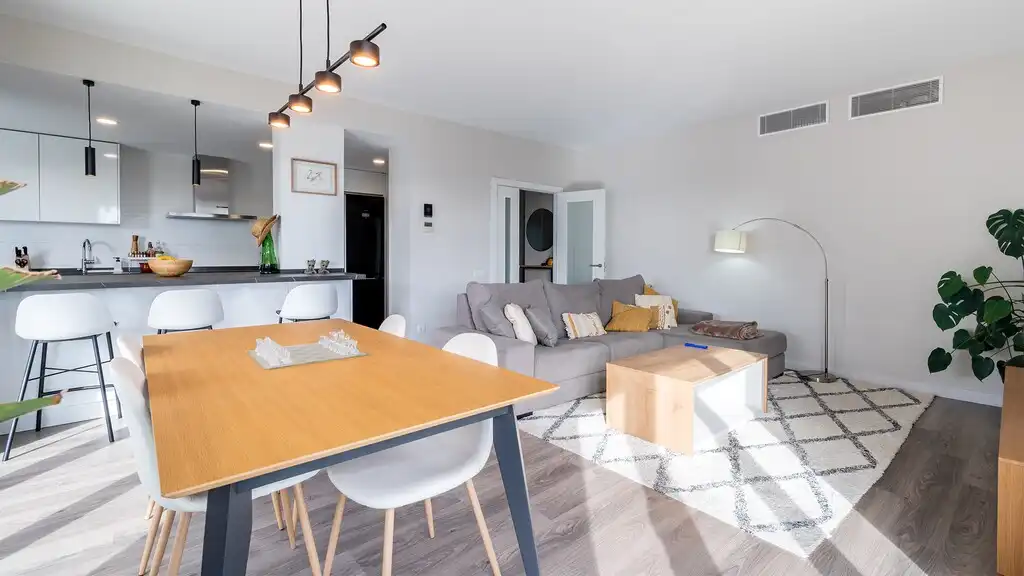 Sala de estar de Ático de alquiler en  Palma de Mallorca con Aire acondicionado, Calefacción y Terraza