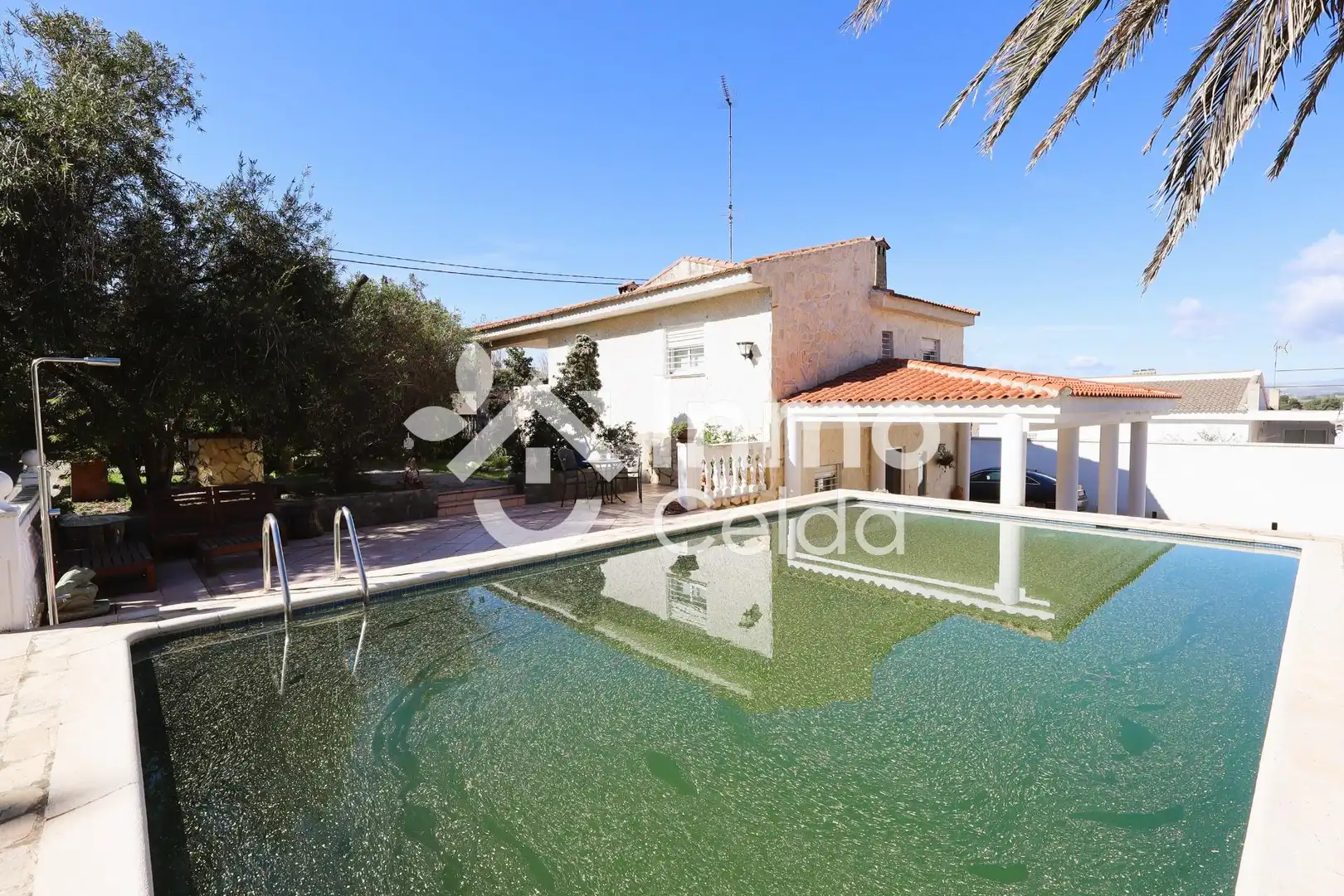 Vista exterior de Casa o chalet en venta en Torrent con Aire acondicionado, Calefacción y Jardín privado