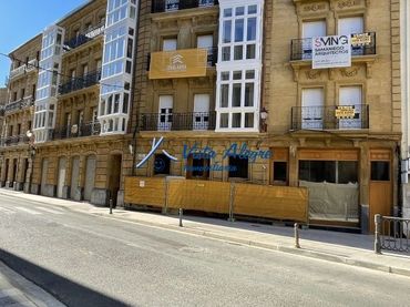 Mini appartamento con balcone in vendita a Calle Lucrecia Arana 8