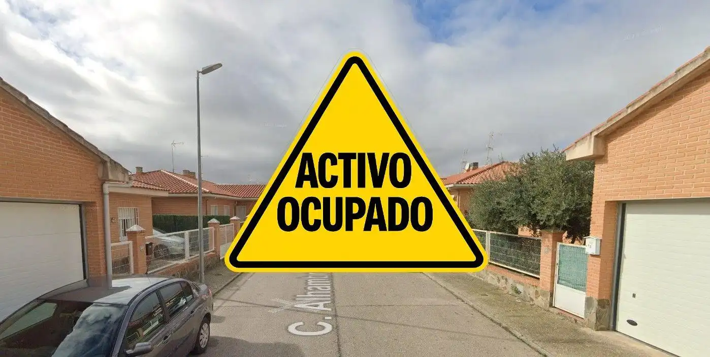 Parking of Houses for sale in La Mata, Toledo