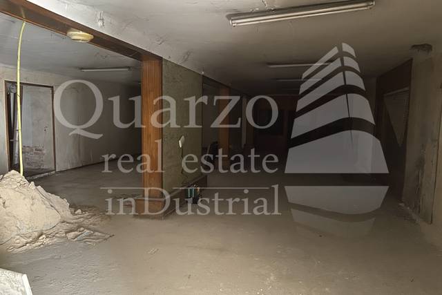 Edificio en Venta en Calle San Francisco en Cuéllar