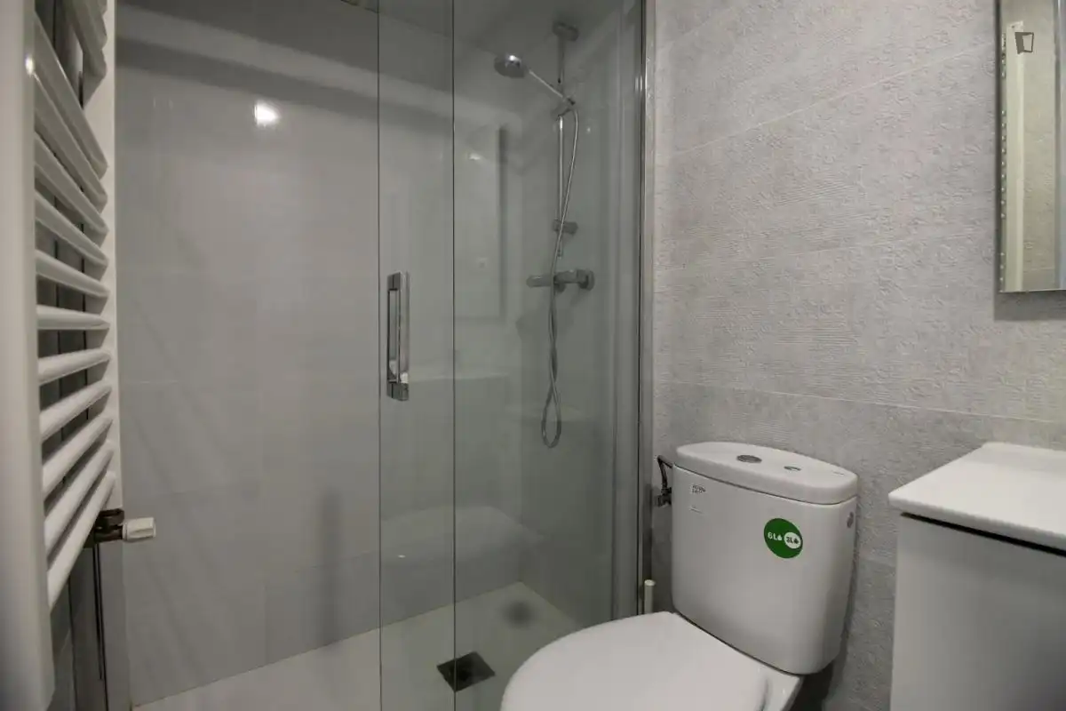 Study for rent in Almendrales