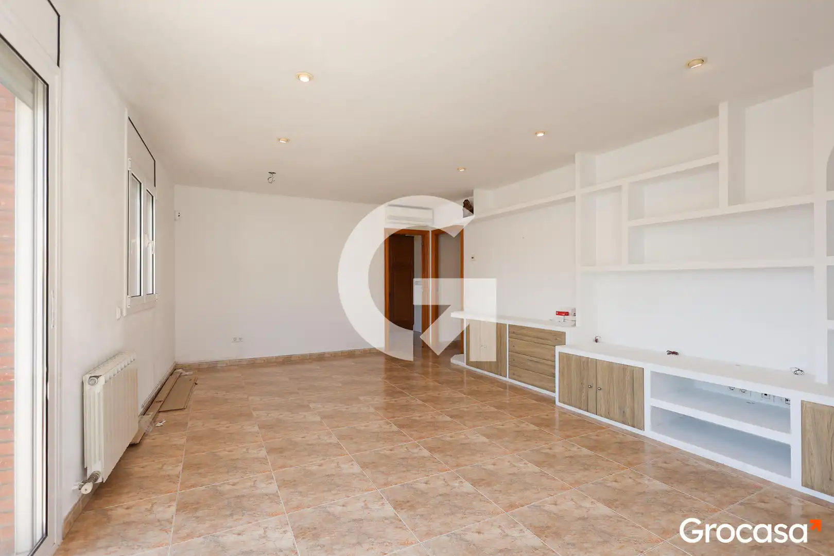 Maisonette zum Verkauf in Rubí mit Klimaanlage, Heizung und Terrasse