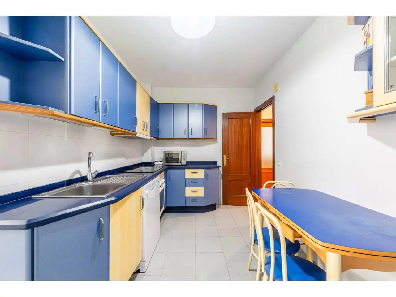 Piso con piscina en venta en Torre del Mar, imagen 8